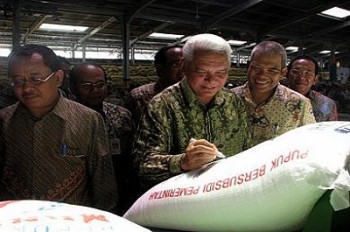 Petani Hindari Penyelewengan Pupuk Subsidi